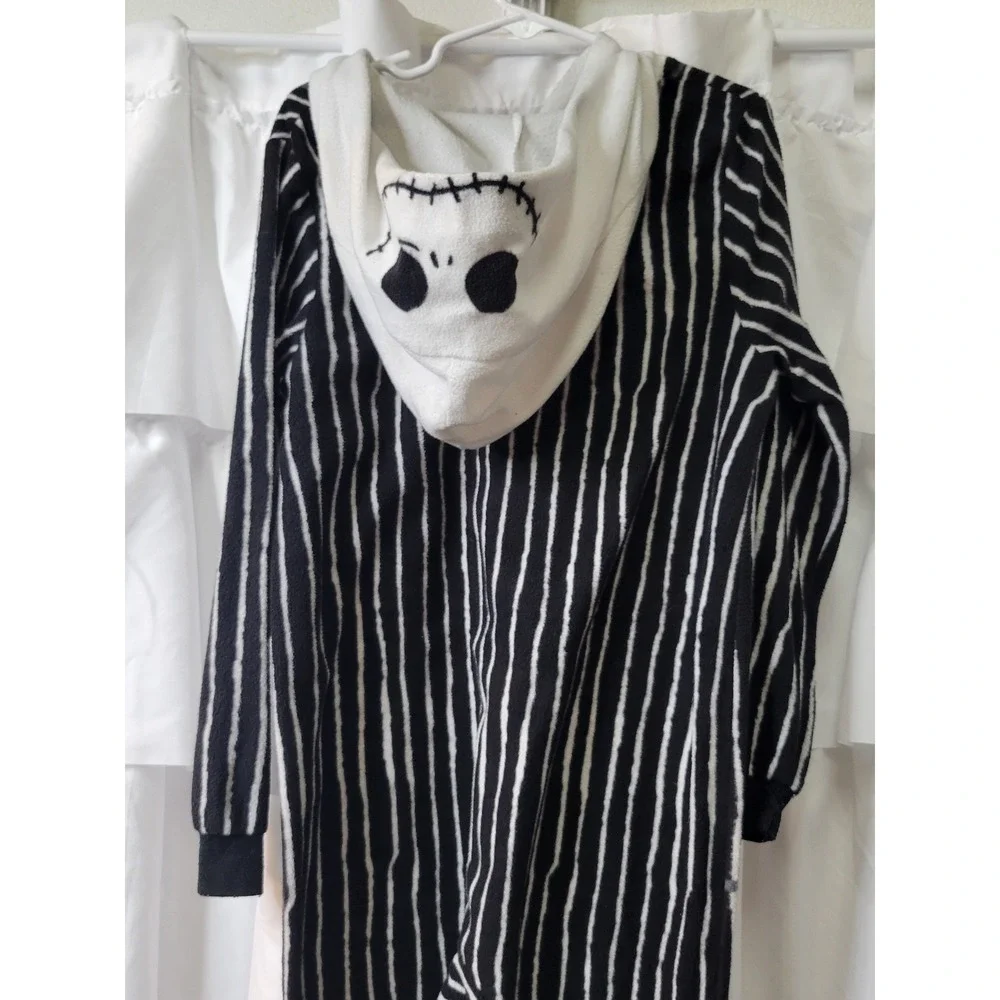 Disney Nightmare Before Christmas Jack Skellington Suit PJs Boys Small 6/7 1928
